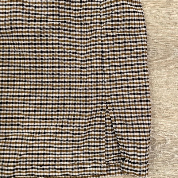 Garage Plaid Mini Skirt - Picture 2 of 4